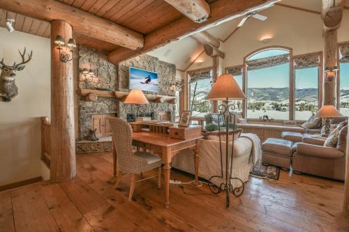 Elk View Lodge 1111