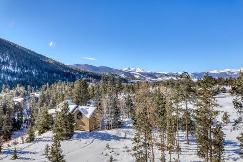 Pines Condominiums