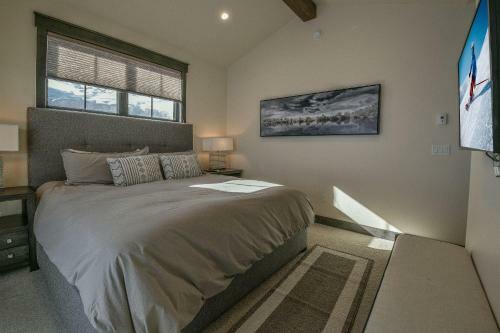 Alders 54 Outpost Dr