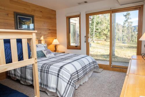 1622 Quicksilver Townhouse