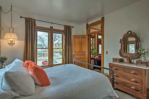 Historic Downtown Loveland Home With Private Patio!