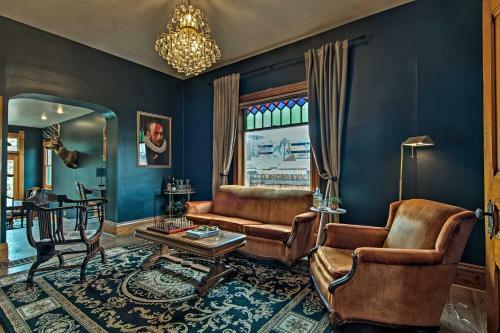 Historic Downtown Loveland Home With Private Patio!