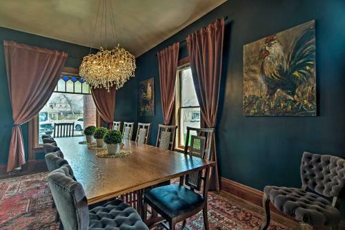 Historic Downtown Loveland Home With Private Patio!