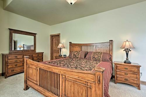 Crested Butte Townhome With Views - Steps To Lifts!