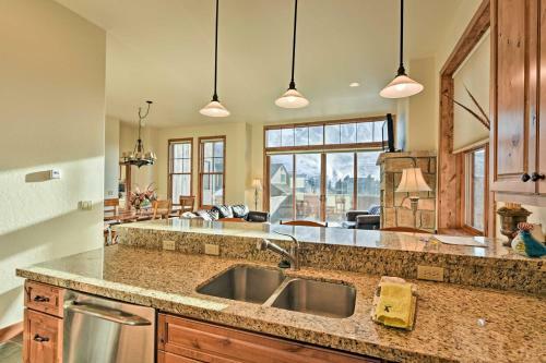 Crested Butte Townhome With Views - Steps To Lifts!
