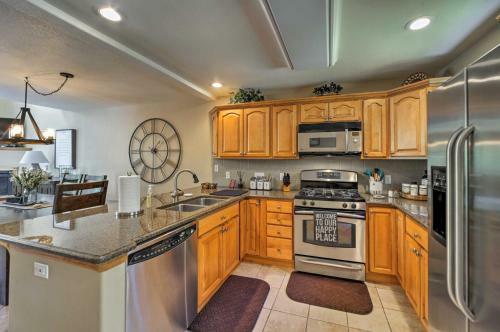 Updated Home With Mtn Views 1 Block To Downtown Ouray