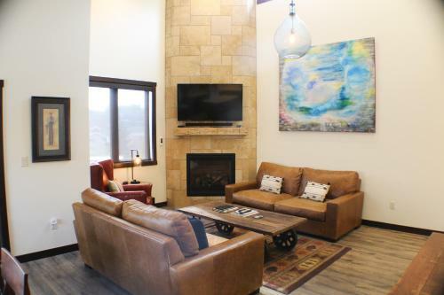 Crested Mtn North L9 (Condos And Townhomes)