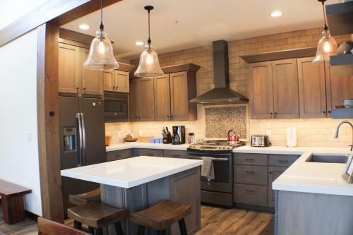 Crested Mtn North L9 (Condos And Townhomes)