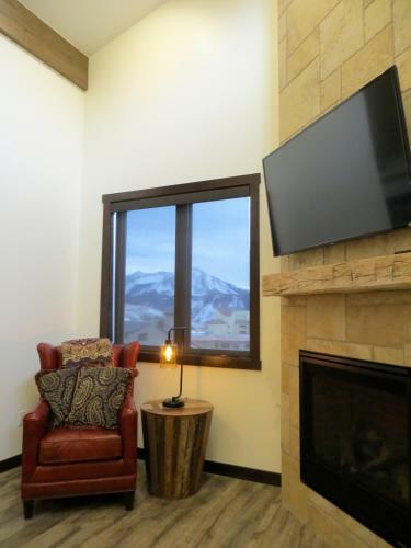 Crested Mtn North L9 (Condos And Townhomes)