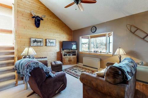 127 Morro Circle