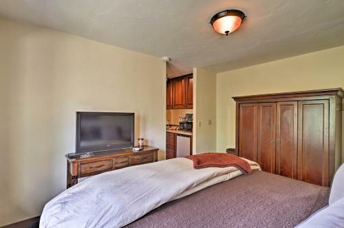 Apartamento Paonia Apt On Working Farm With Deck And Mtn Views!