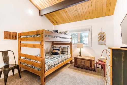 Poplar Mountain Guest House
