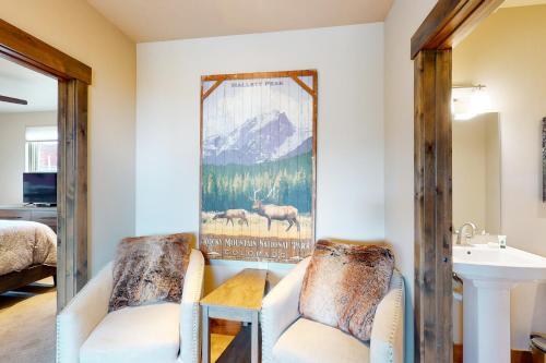 Treehouse Village 325