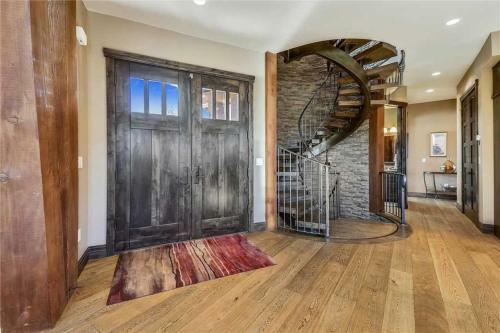 Summit Vista Home