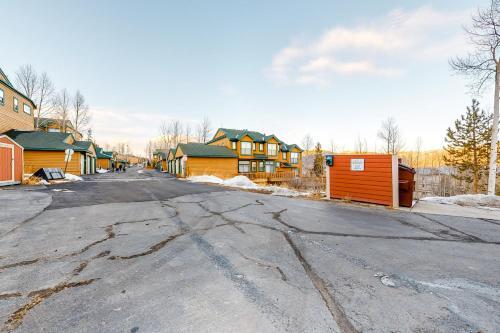 Prospector Village 105