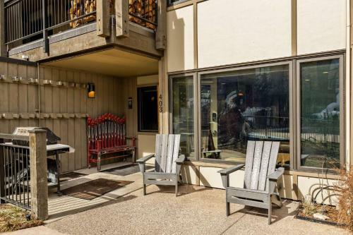 Shadowbrook 403