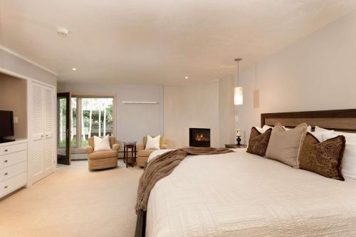 Shadowbrook 104