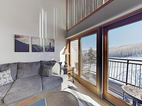 Timberline Condominium Studio Loft Unit 316