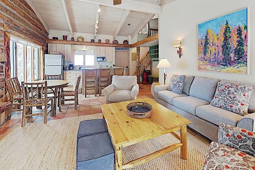 Timberline Condominiums 2 Bedroom Loft 2 Bath Unit A3e