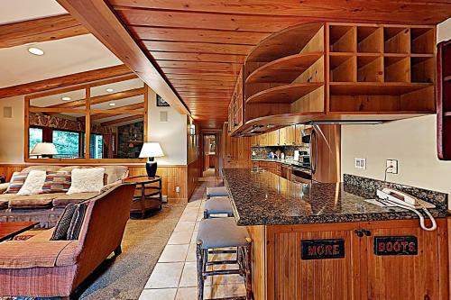Timberline 2 Bedroom 3 Bath Loft Unit C3h