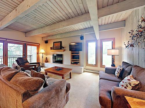 Timberline Condominiums 3 Bedroom Unit D2a