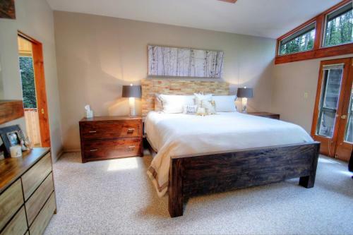1068 Faraway Home