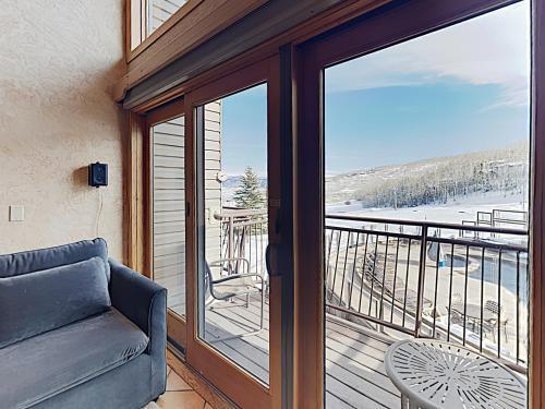 Timberline Condominium Studio Loft Unit 314