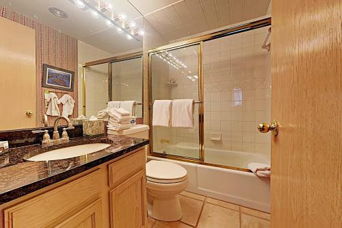 Timberline Condominiums 2 Bedroom Unit B2h