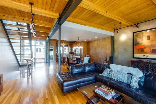 Mountain Elegance