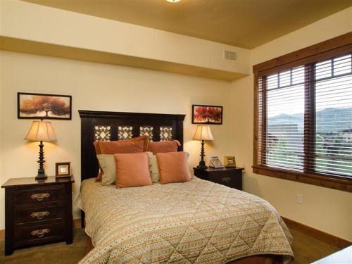 Apartamento Upscale Steamboat Springs Condo With Deck And Views!
