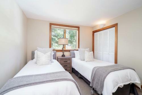Plunge J By Exceptional Stays