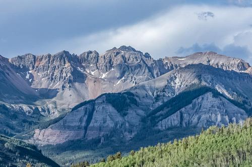 Cassidy Ridge Condos