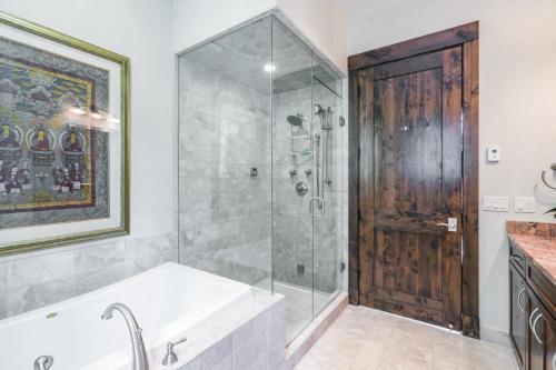 Cassidy Ridge Condos