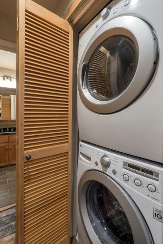 Apartamento Lulu 6p - A Sophisticated Condo