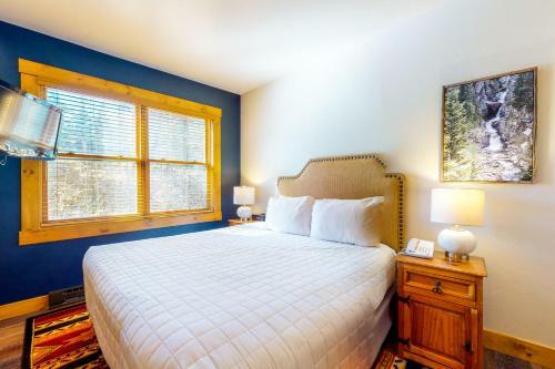 Mountain Lodge