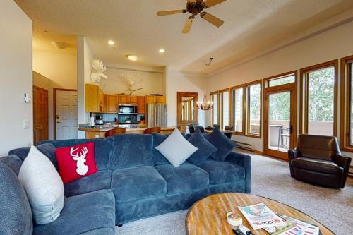 Sun Vail D
