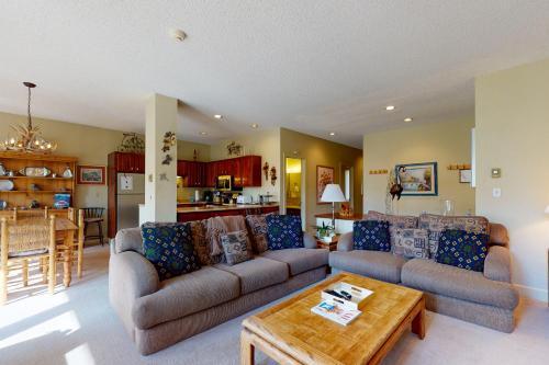 Sun Vail B