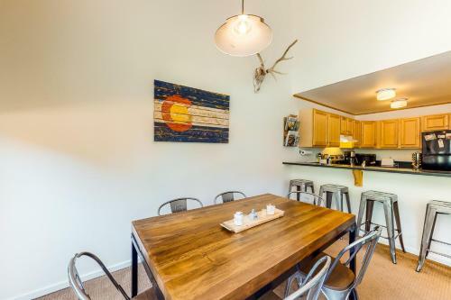 Perfect Pitkin Creek Condo