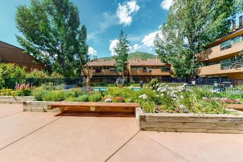 Pitkin Creek Retreat