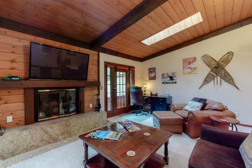 Meadow Creek Manor