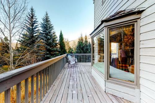 Snowshoe Mountain Majesty