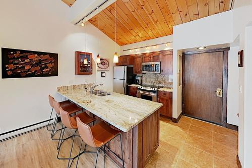Apartamento Vail International 407