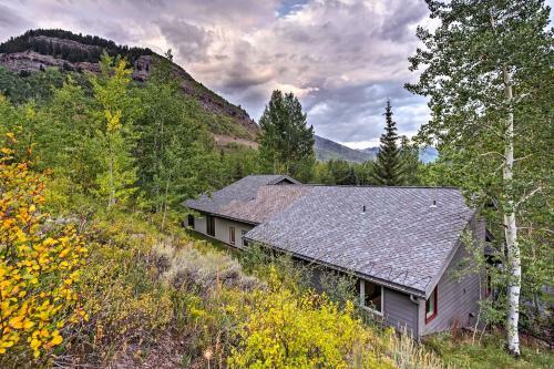Booth Falls Townhome With Patio - Close To Vail And Bus