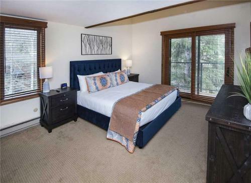 Apartamento 445 Timberfalls Court Condo
