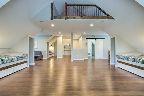 Apartamento Parkside Getaway With Fire Pit By Windsor Lake!