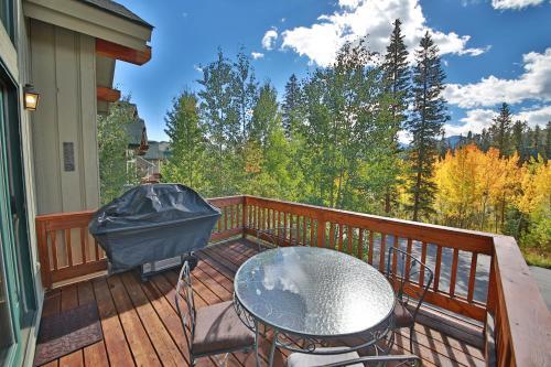 Timber Lake Way 491