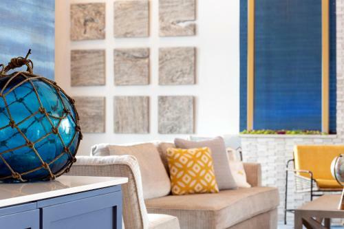 Hotel Fenwick Shores, Tapestry Collection By Hilton