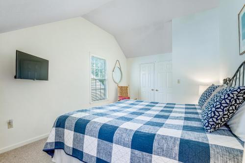 Bahamas Beach Cottages - 602 New Providence