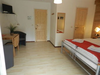 Hostal Pension Und Appartements Hartkaiser