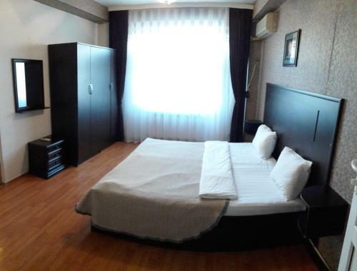 Hostal Boulevard Guest House
